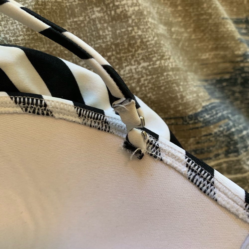 Victoria secret bikini top - Picture 3 of 5